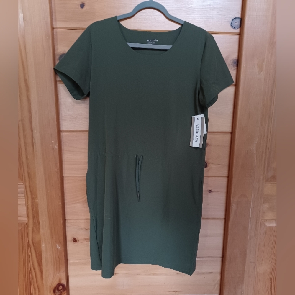 Monetta Green Short Sleeve Dress